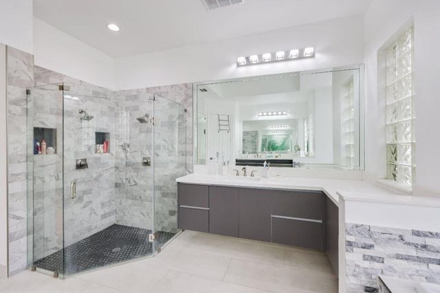 19219 N Creekshore Court, Boca Raton, FL 33498