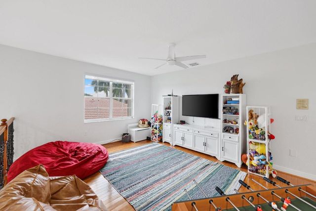 19219 N Creekshore Court, Boca Raton, FL 33498