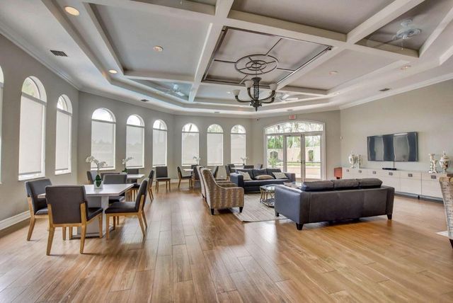 19219 N Creekshore Court, Boca Raton, FL 33498