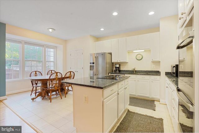 401 YORKSHIRE RIDGE CT, Purcellville, VA 20132