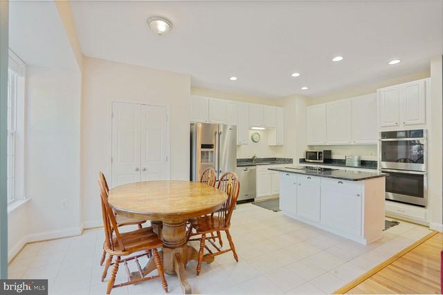 401 YORKSHIRE RIDGE CT, Purcellville, VA 20132