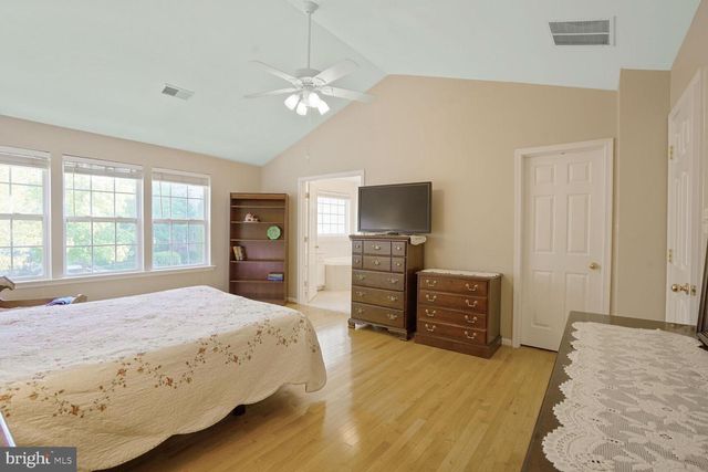 401 YORKSHIRE RIDGE CT, Purcellville, VA 20132