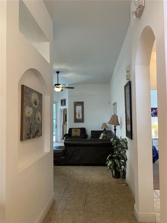 Image 3 of property listing at 107 AMACA LANE, Davenport, FL 33897