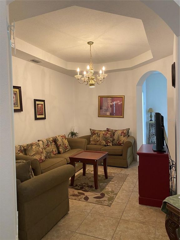 Image 5 of property listing at 107 AMACA LANE, Davenport, FL 33897