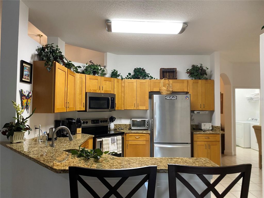 Image 8 of property listing at 107 AMACA LANE, Davenport, FL 33897
