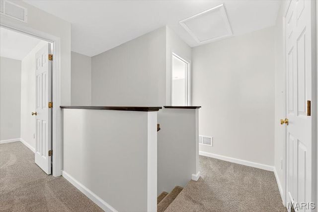 523 Summer Glen Lane, St Charles, MO 63301