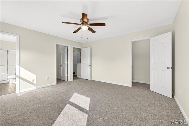 523 Summer Glen Lane, St Charles, MO 63301