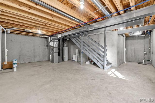 523 Summer Glen Lane, St Charles, MO 63301