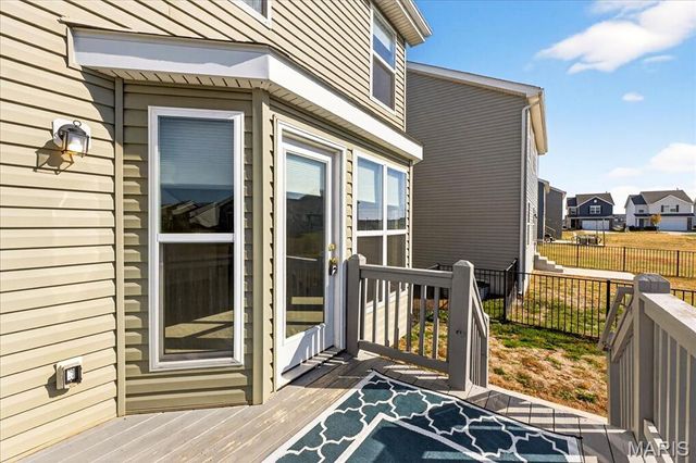 523 Summer Glen Lane, St Charles, MO 63301