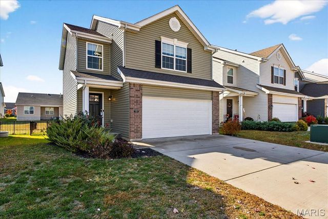 523 Summer Glen Lane, St Charles, MO 63301