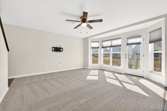 523 Summer Glen Lane, St Charles, MO 63301