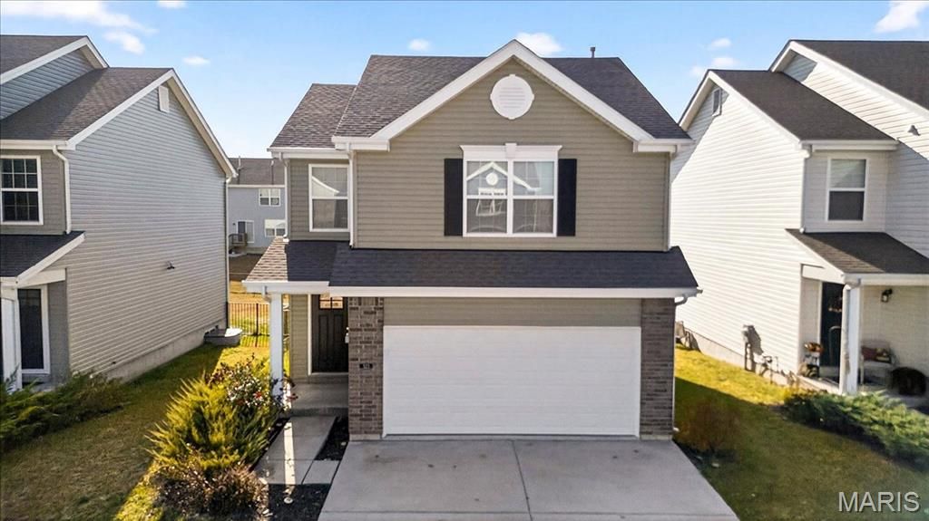 523 Summer Glen Lane, St Charles, MO 63301