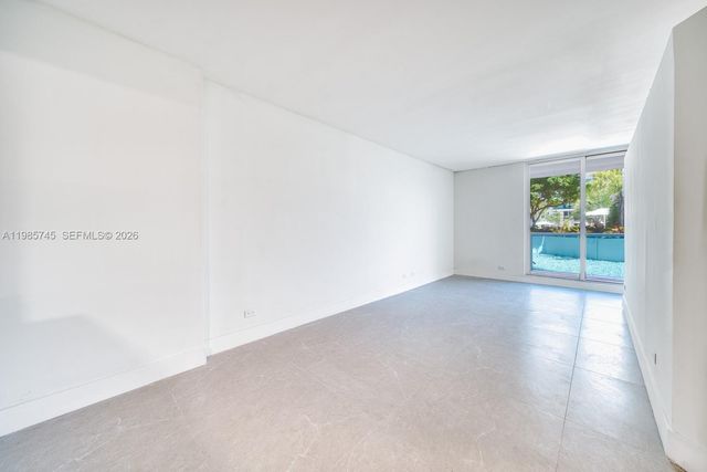 2301 Collins Ave 311, Miami Beach, FL 33139
