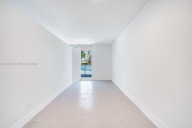 2301 Collins Ave 311, Miami Beach, FL 33139