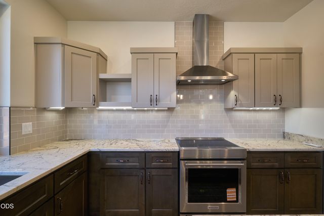 1221 Kirk, Ashland, OR 97520
