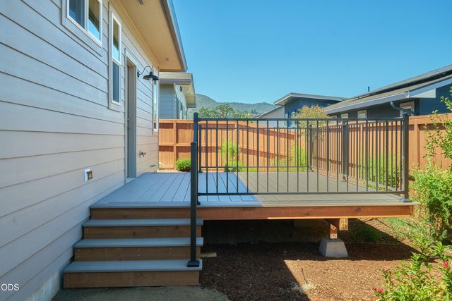 1221 Kirk, Ashland, OR 97520