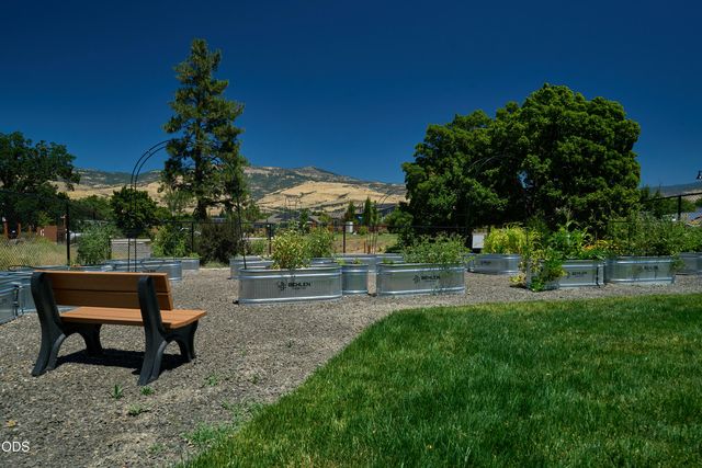 1221 Kirk, Ashland, OR 97520
