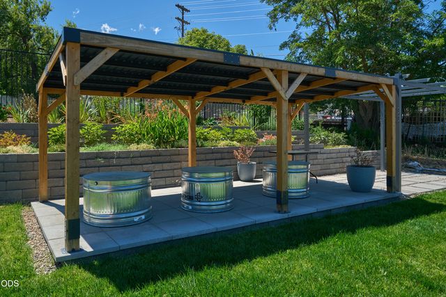1221 Kirk, Ashland, OR 97520
