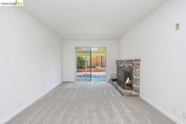 1718 Pepperwood Ct, Concord, CA 94521