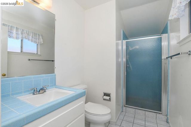 1718 Pepperwood Ct, Concord, CA 94521