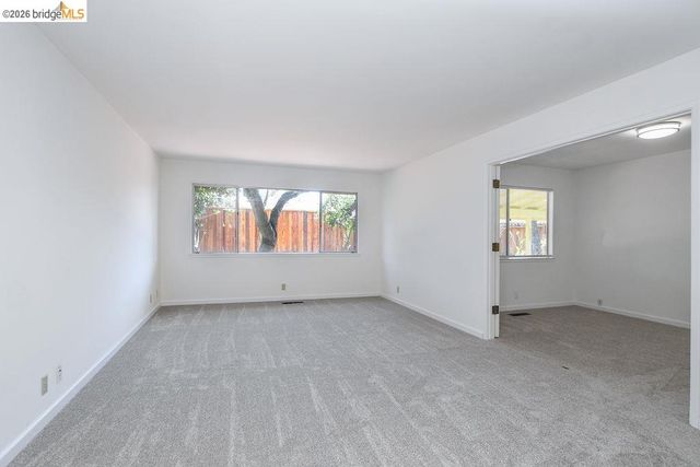 1718 Pepperwood Ct, Concord, CA 94521