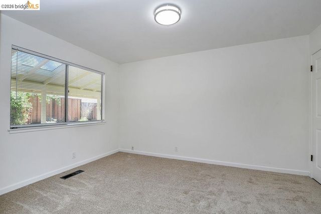 1718 Pepperwood Ct, Concord, CA 94521