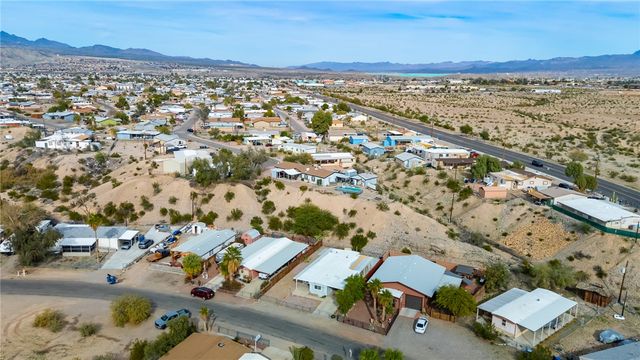 973 Swan Drive, Bullhead City, AZ 86442
