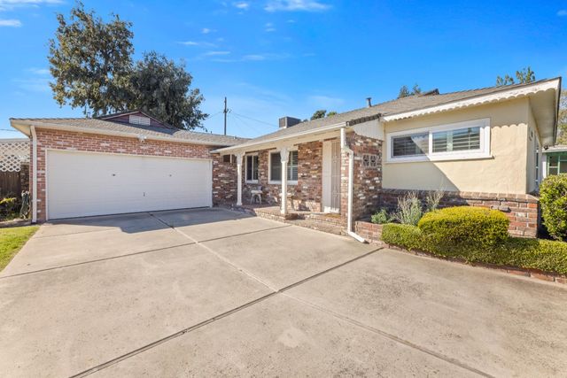 4229 N Commerce St, Stockton, CA 95204