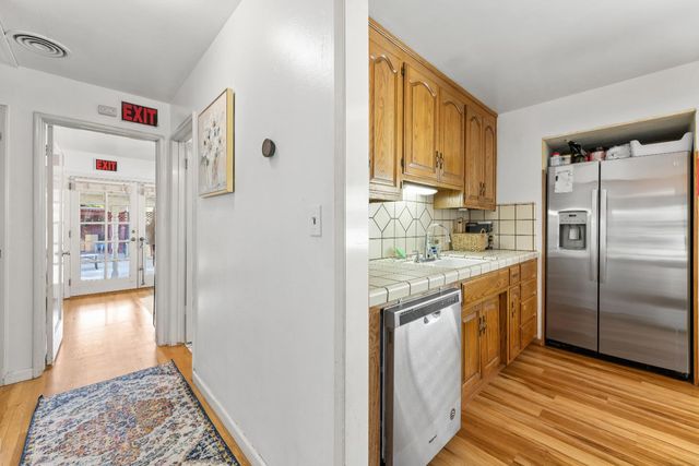 4229 N Commerce St, Stockton, CA 95204