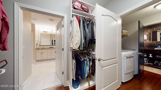 15309 Royal Troon Ave, Louisville, KY 40245