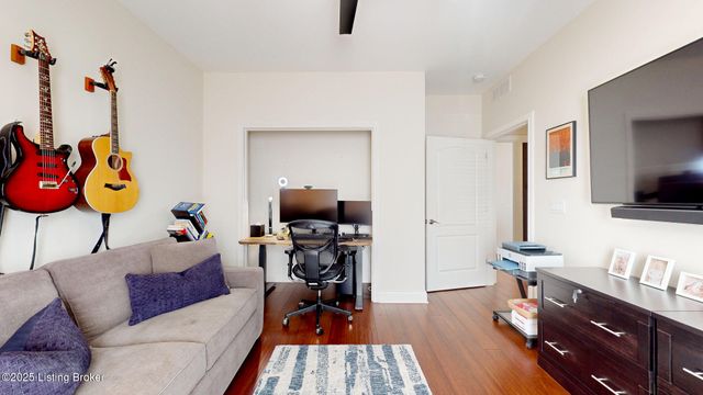 15309 Royal Troon Ave, Louisville, KY 40245