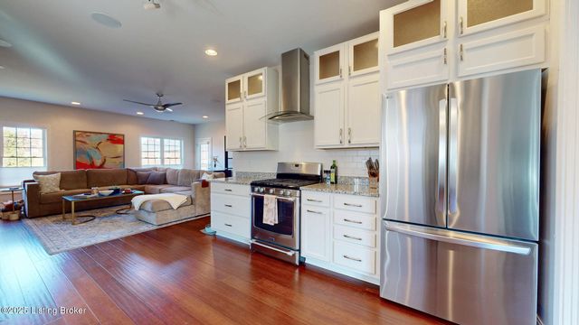 15309 Royal Troon Ave, Louisville, KY 40245