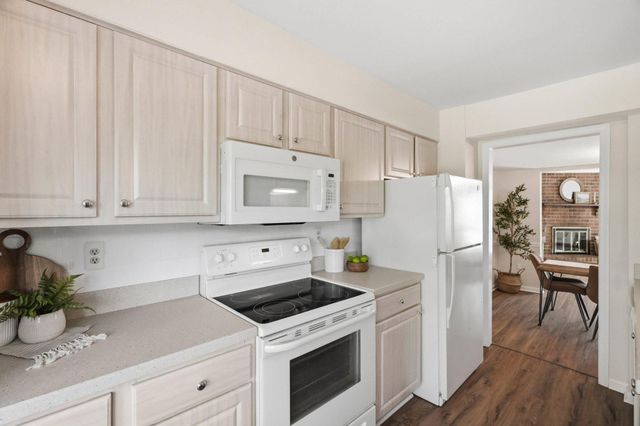 1270 CADDIE DR, Arnold, MD 21012