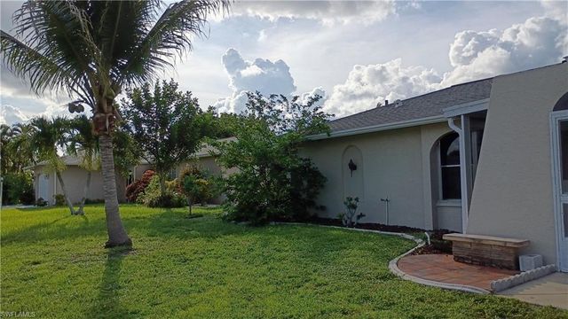 1629 SE 12th ST, Cape Coral, FL 33990