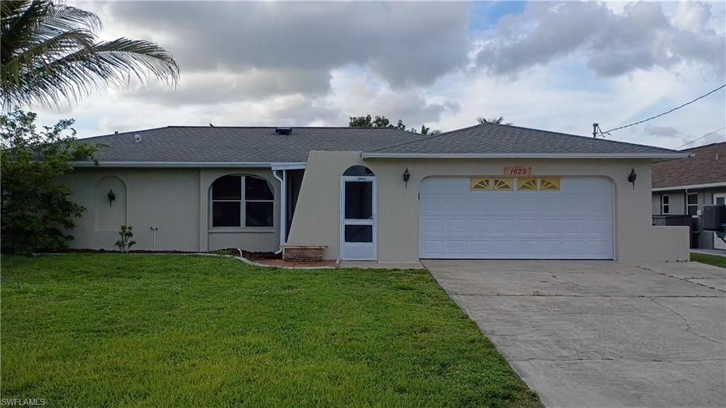 1629 SE 12th ST, Cape Coral, FL 33990