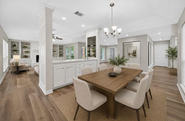 12319 Ella Lee Lane, Houston, TX 77077