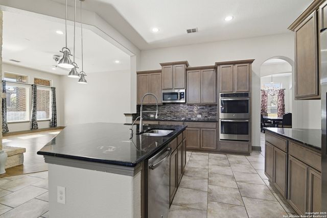 904 Turning Stone, Cibolo, TX 78108