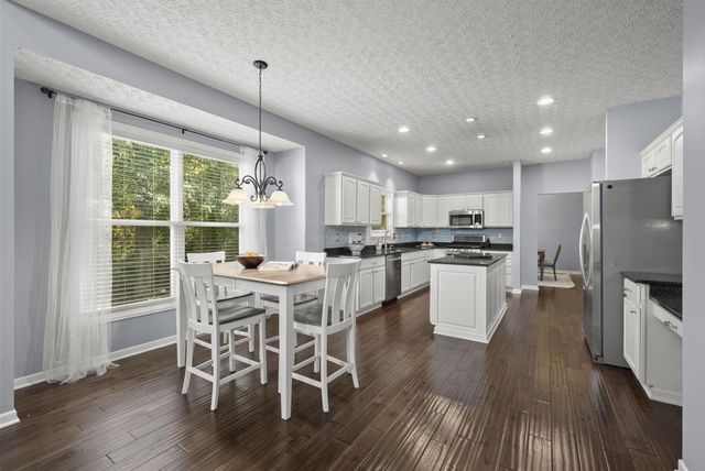 452 Sunridge Drive, Powell, OH 43065