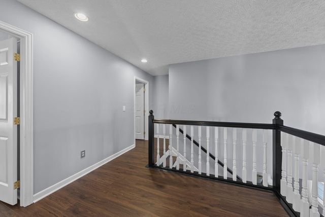 452 Sunridge Drive, Powell, OH 43065