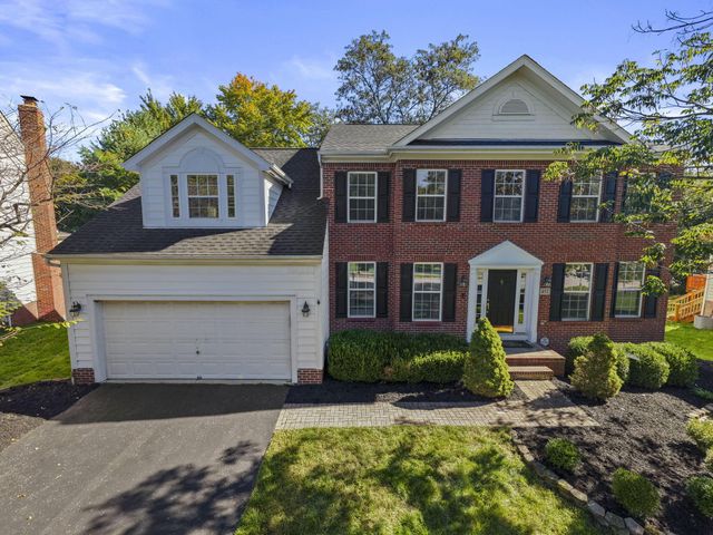 452 Sunridge Drive, Powell, OH 43065