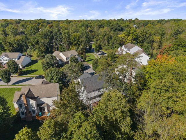 452 Sunridge Drive, Powell, OH 43065