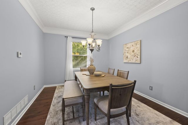 452 Sunridge Drive, Powell, OH 43065