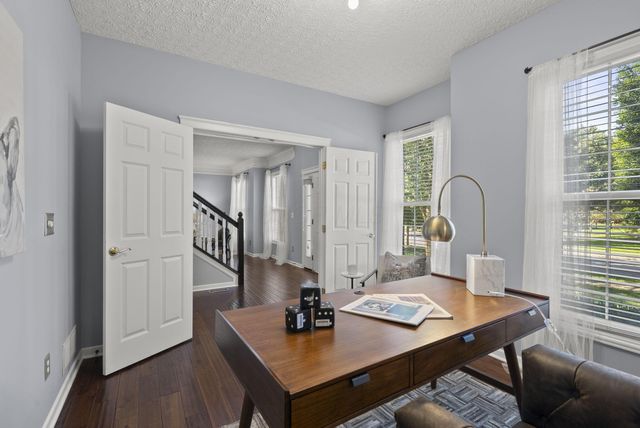 452 Sunridge Drive, Powell, OH 43065