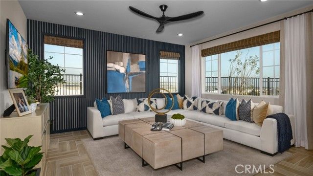 2435 Gunner Ridge Way, Rialto, CA 92377