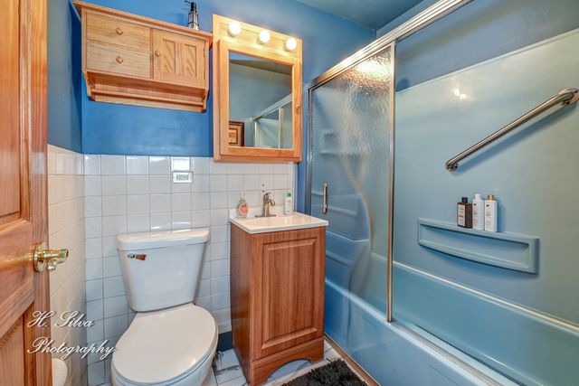 117 Marryat Place, Streamwood, IL 60107