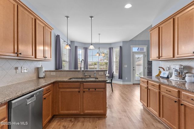 6929 Ontario Road, Wilmington, NC 28412