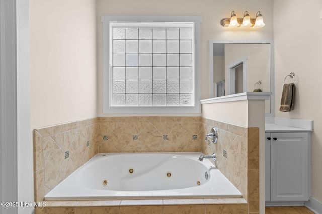 6929 Ontario Road, Wilmington, NC 28412