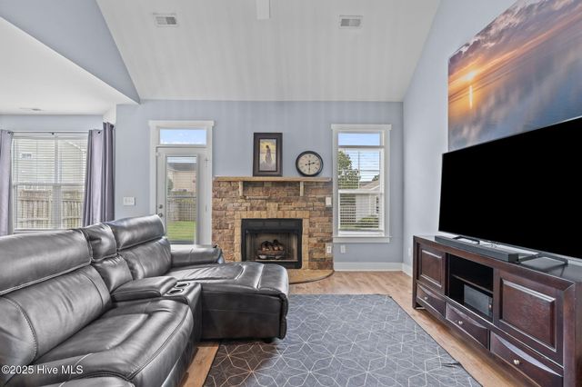 6929 Ontario Road, Wilmington, NC 28412