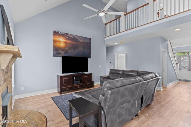 6929 Ontario Road, Wilmington, NC 28412