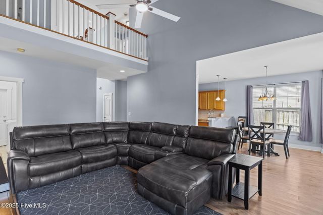 6929 Ontario Road, Wilmington, NC 28412